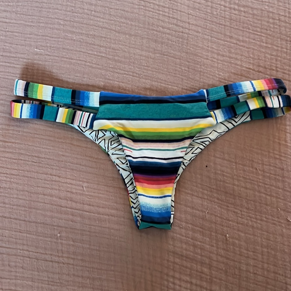 Colorful Bikini Set - Picture 7 of 8